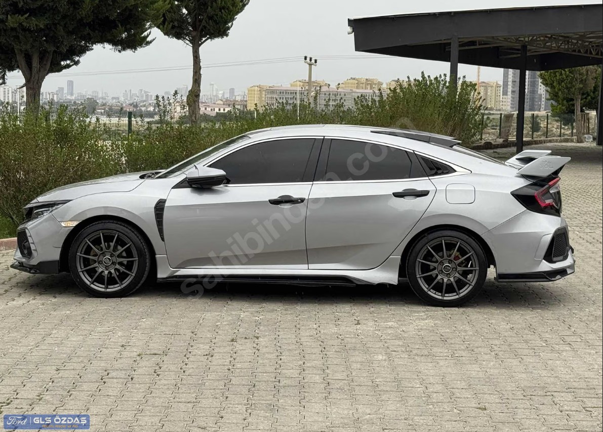 HONDA CIVIC 1.6 i-VTEC ELEGANCE 2016 MODEL